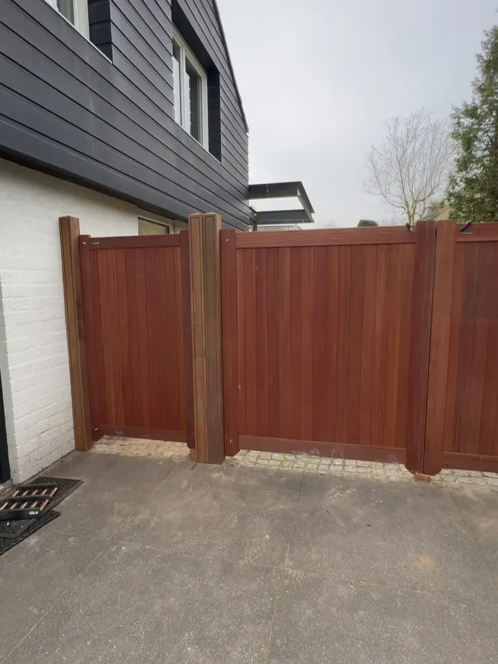 Massief Bangkirai dubbele poort in Huizen